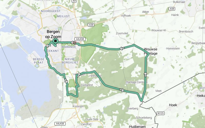 <p>De Brabantse Wal, ook wel de Zoom genoemd, markeert de overgang tussen de laaggelegen Zeeuwse landen en de hoger gelegen Brabantse zandgronden.</p>
